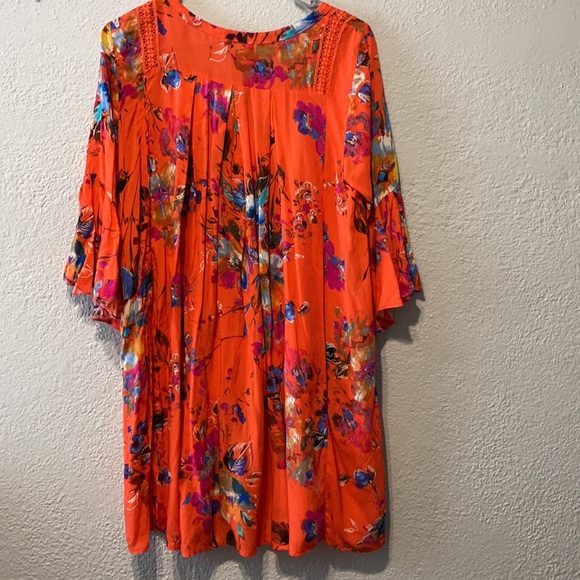 Umgee multi color dress size small - Picture 3 of 4